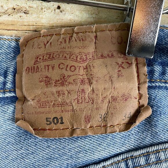 Levi’s 501 Distressed Jeans sz 36x30 - Picture 3 of 7